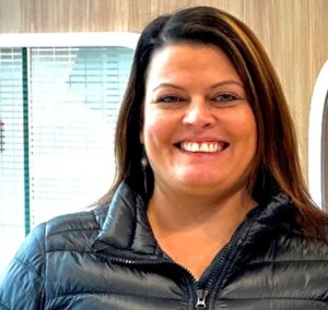 Jennifer (Caprara) Brett, Board Member